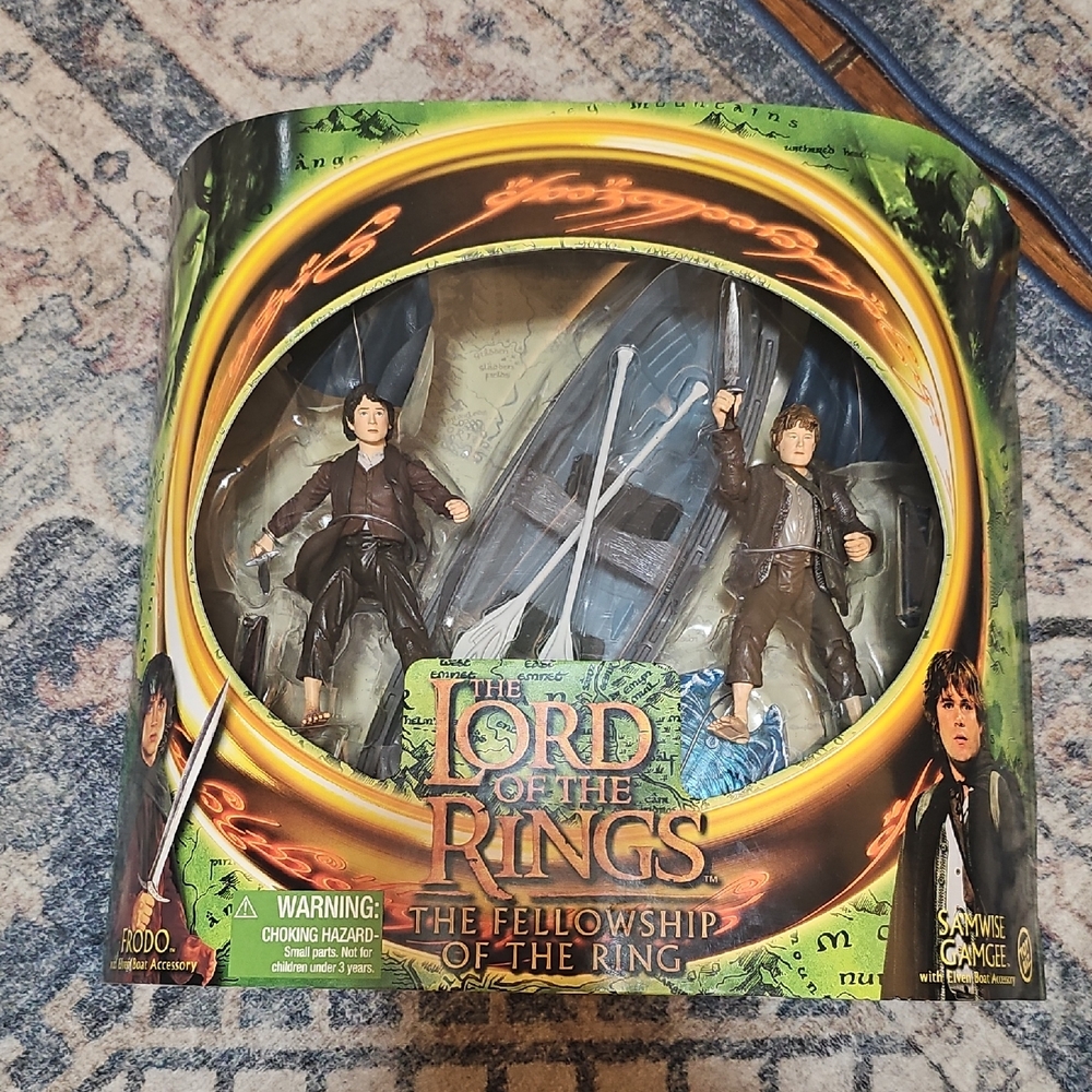 The Fellowship of the Ring Action Figure Set - Black and Brown